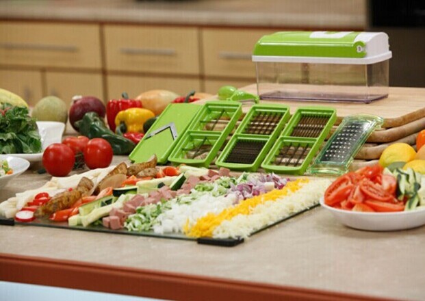 12pcs Multifunctional Vegetable Chopper Set – Handheld Slicer, Dicer & Grater