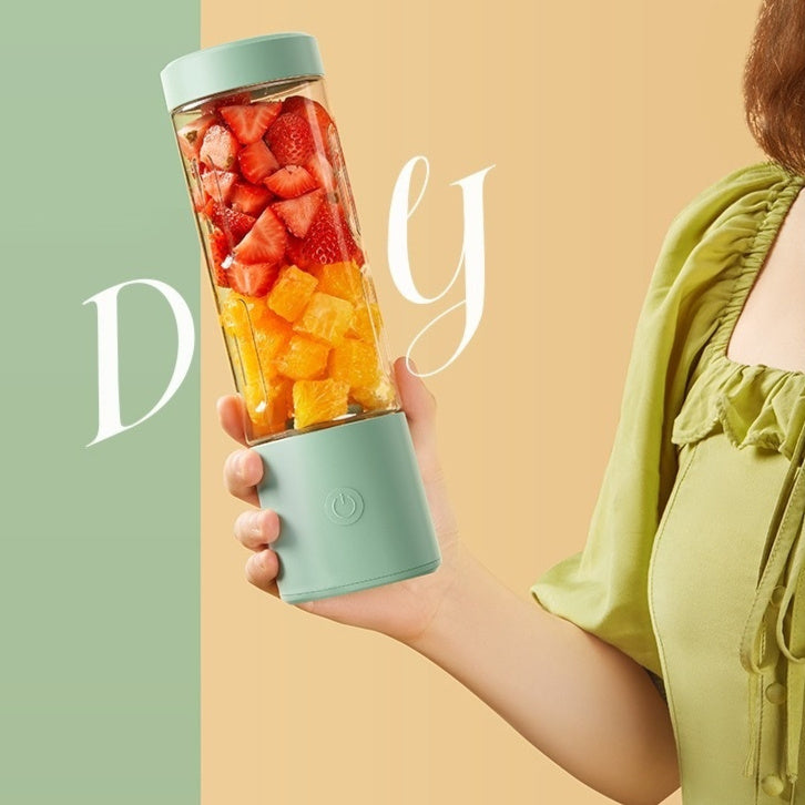 Portable Rechargeable Juicer Cup – Multifunctional Mini Electric Blender for Fruits & Vegetables