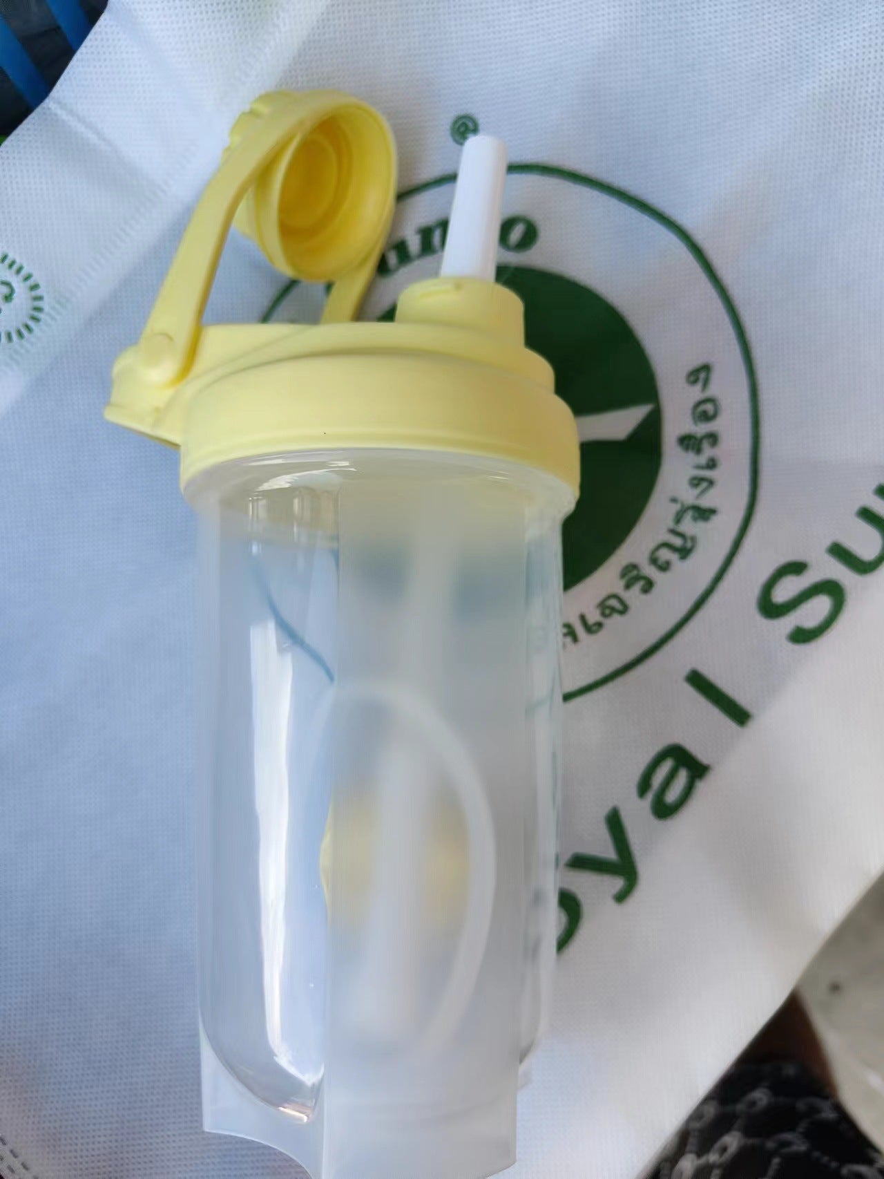 FitShake™ Pro Bottle – Leakproof Blender for Protein & Workout Drinks