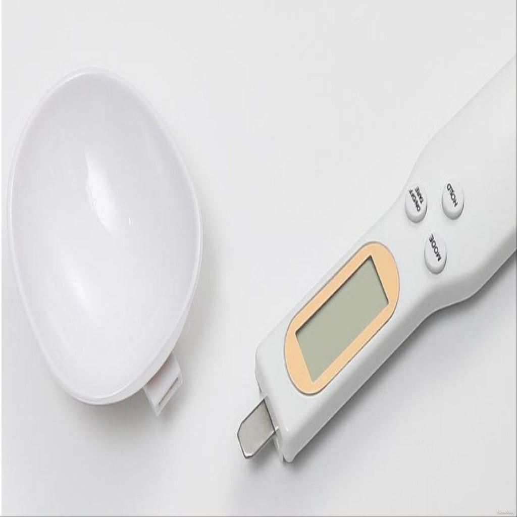 Digital kitchen scale with measuring spoon – accurate food and ingredient scale
