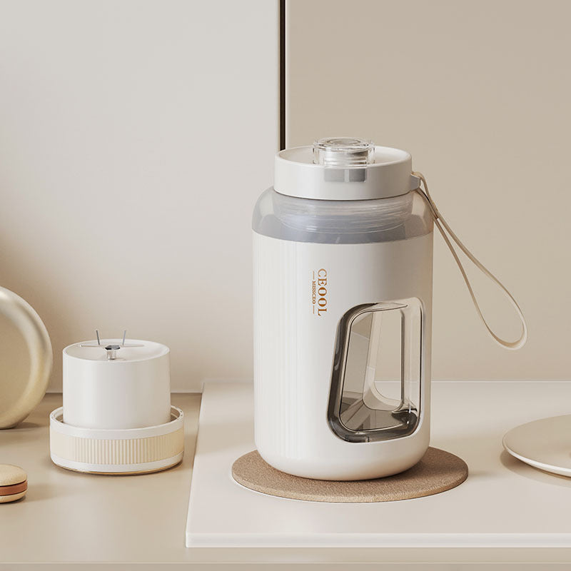 Small Portable Electric Juicer Cup – Automatic Ice-Crushing Blender for Home & Travel